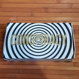 Jeffree Star Eyeshadow Palette Conspiracy